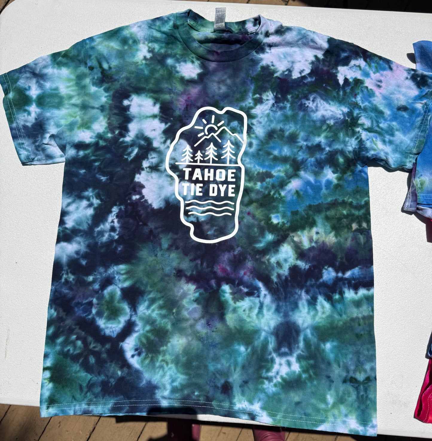 Large tee - Large front logo *new logo*