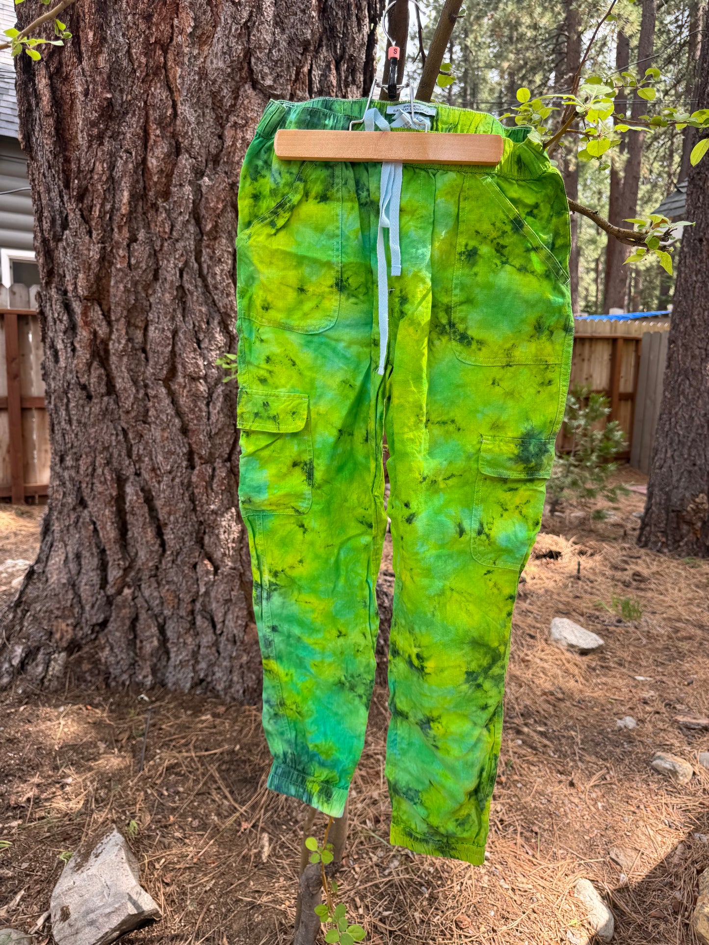 Size Small Linen Cargo Pants