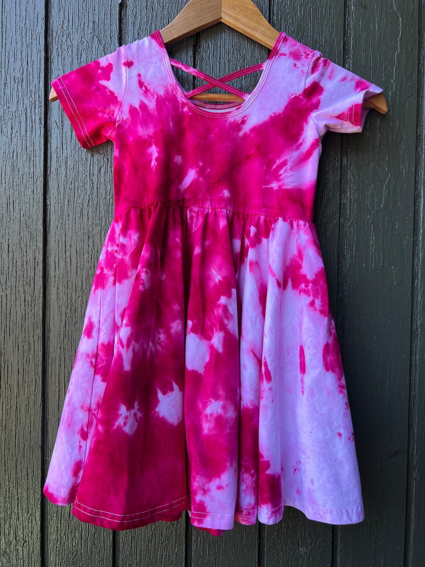 Girls’ Dress (Size 6)