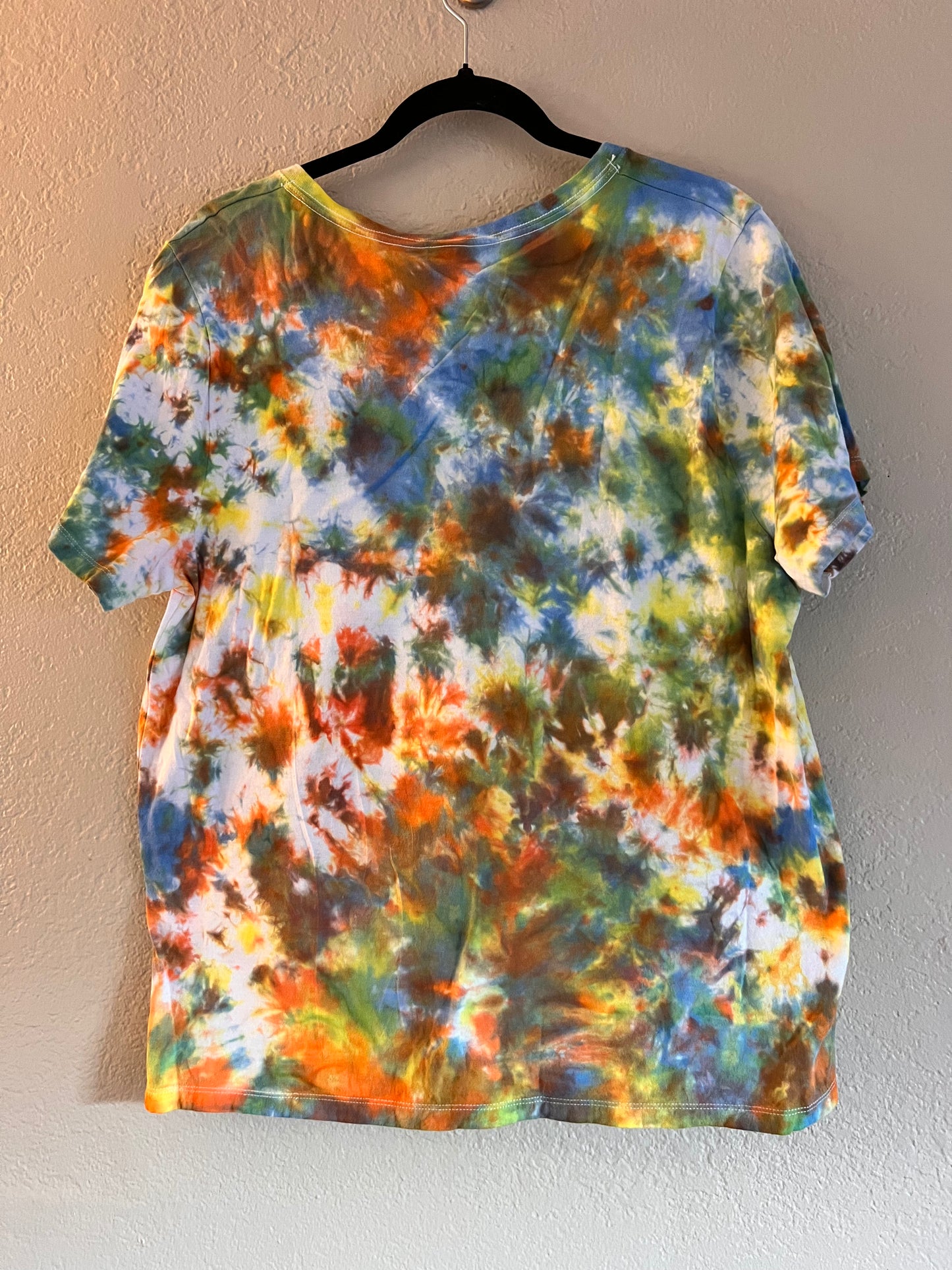 XL V-Neck Tee