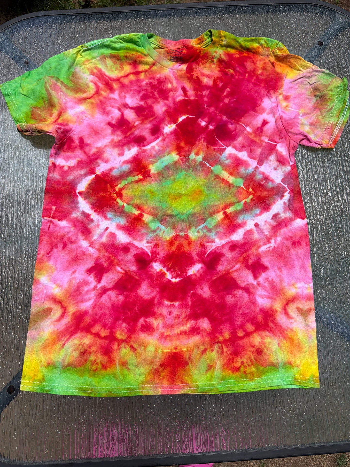 Medium Tee