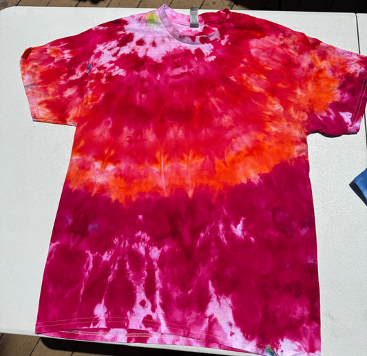Large tee - Large back logo *new logo*